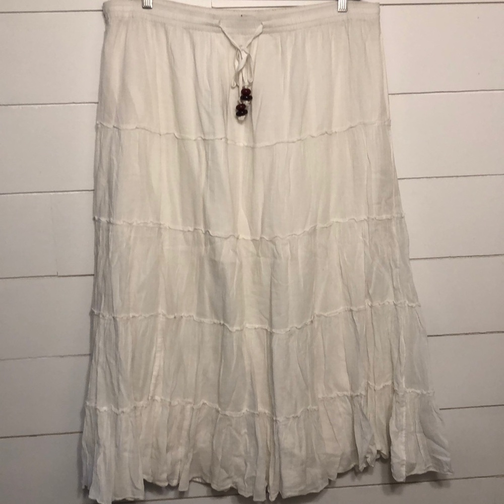 Flowey maxi skirt